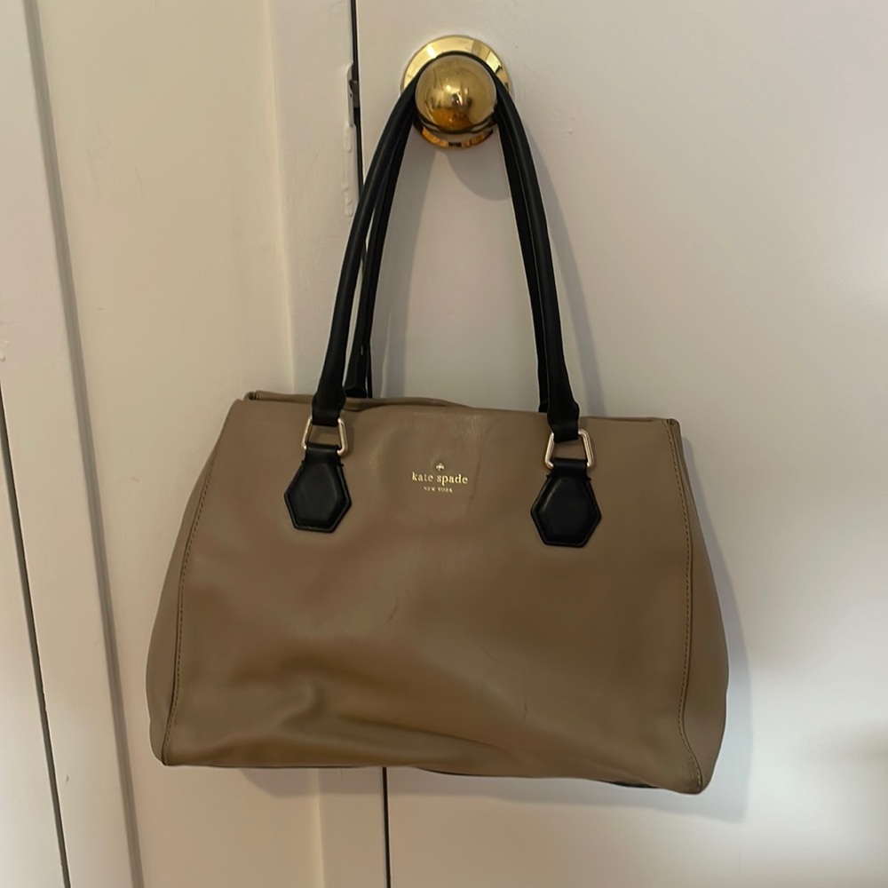 Kate Spade tan leather bag with black handles